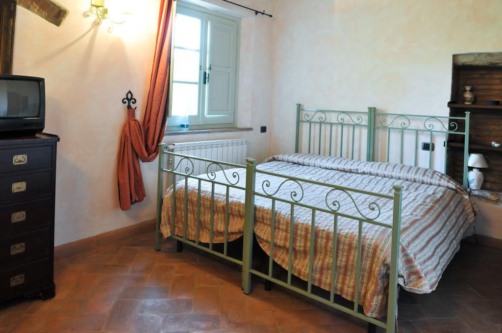 La Fonte Carducciana Villa San Casciano dei Bagni Rom bilde